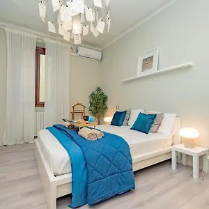 https://apt-vintage-gem-milano-centre-flat.italymilanhotels.net